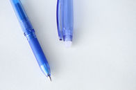 0.5mm 0.7mmのペン先 マジック摩擦消去可能なゲルはオフィスのためにペンで書く